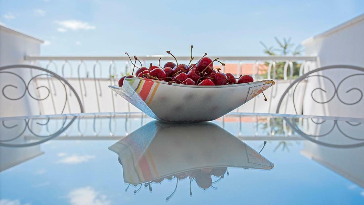 Apartment Milana - Cozy Stay With Free Parking Σπλιτ Εξωτερικό φωτογραφία